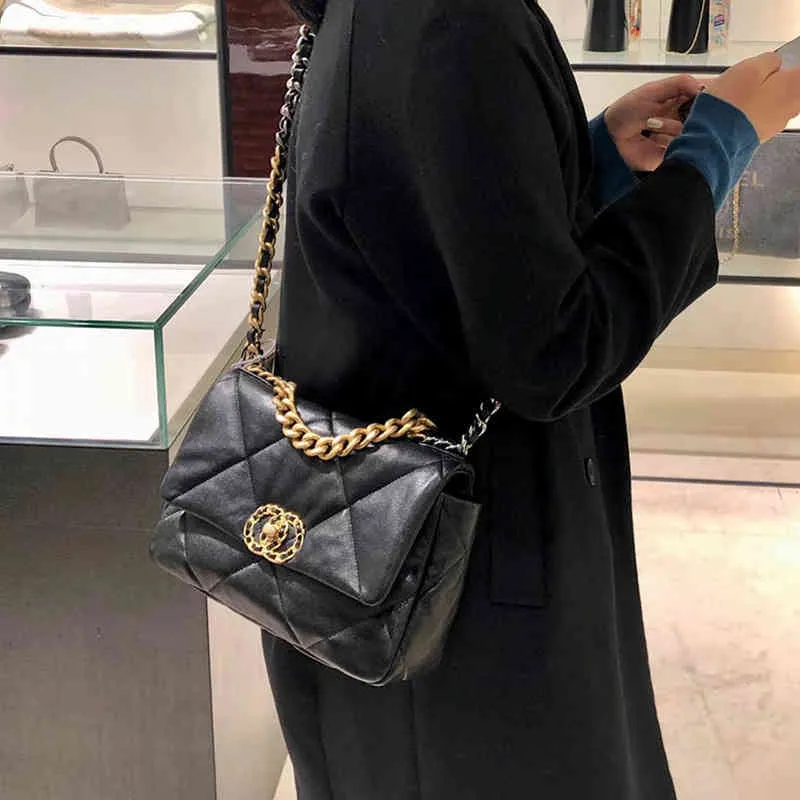 Women Bag Leather Square Shoulder Fashion Chain Messenger Soft Rhombus Clutch Multifunctional Modern 2765