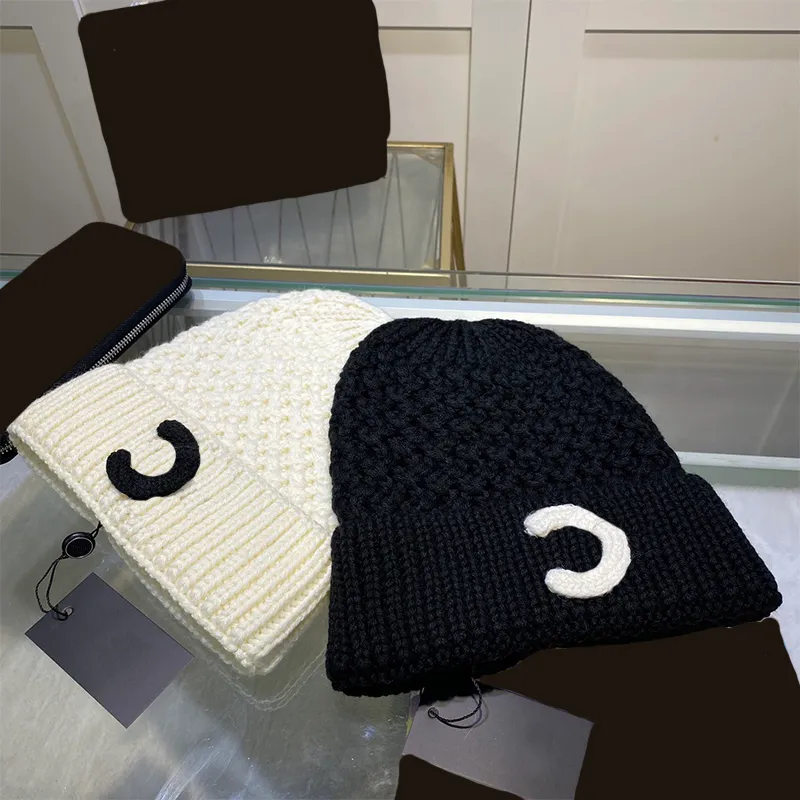 キャップニットキャップデザイナー帽子弾性レディースフィット帽子ウール手紙メンズボンネット高級ビーニー冬のファッション weote