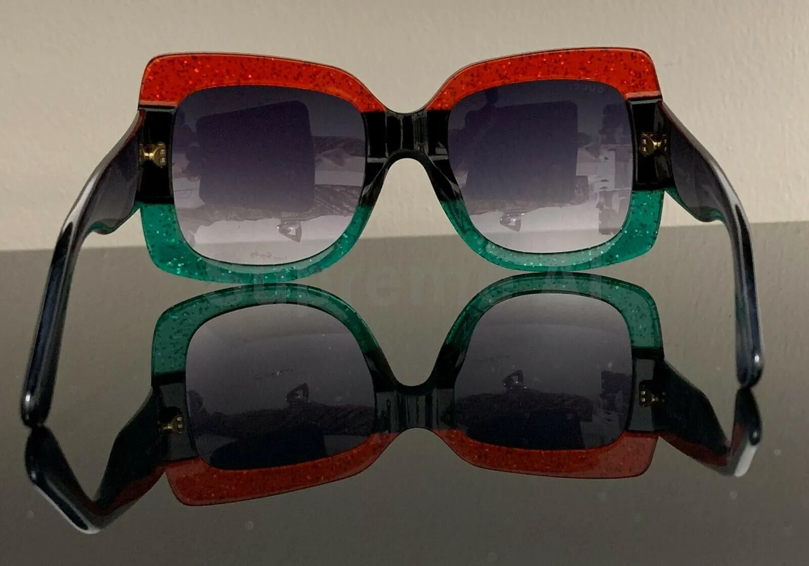 Populära designer solglasögon 0083 kvadratiska sommarstil för kvinnor adumbral skyddsglas