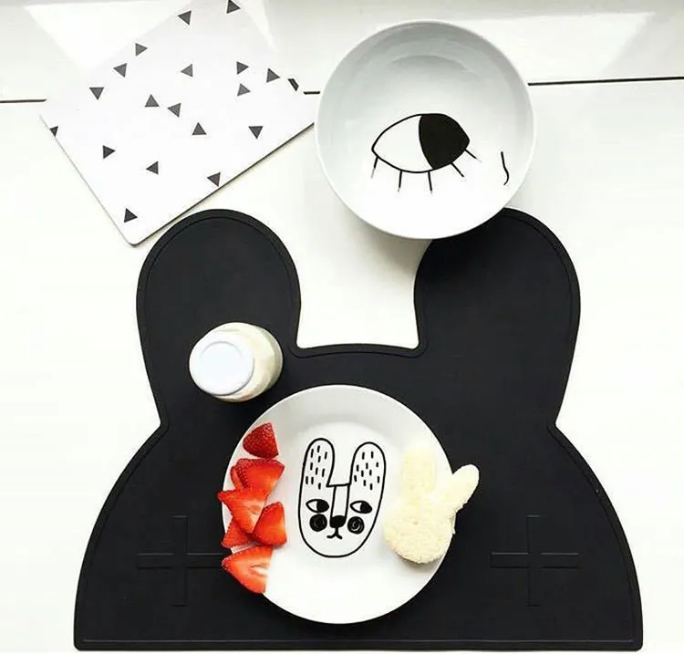 Cute Bear Silikonowe podkładki Tabela Serwetki Dzieci Maty Podkładki Coaster Dish Protector Stand Decoration Dinner Kuchnia Akcesoria T200703