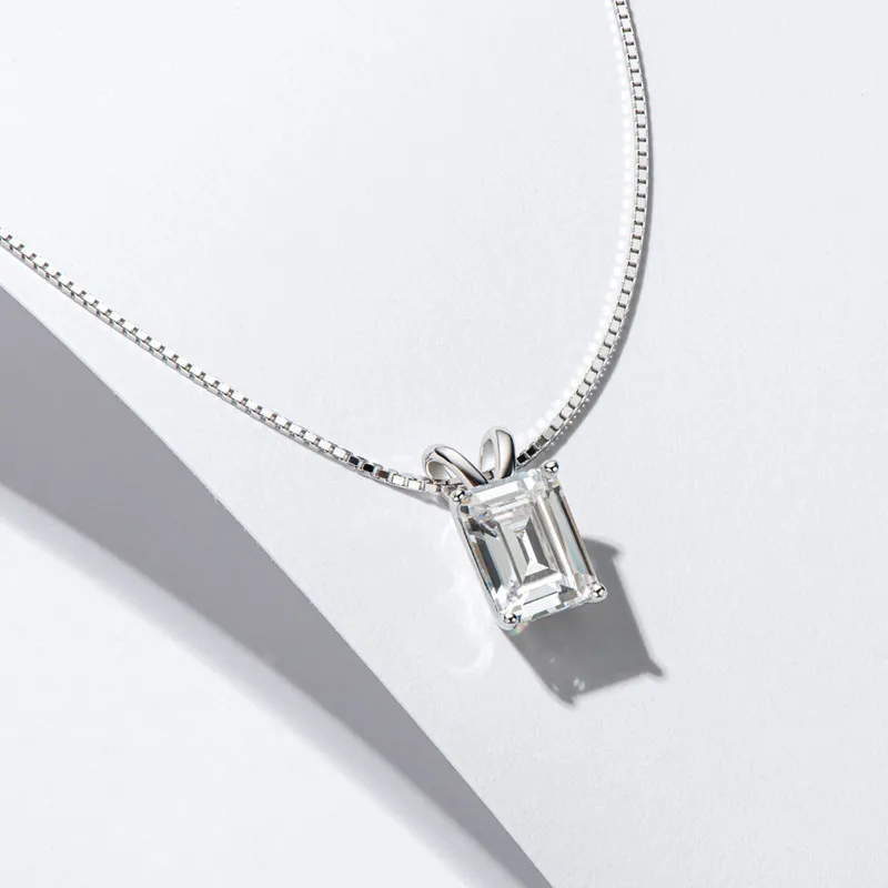 Wong Rain 100 925 Coupe émeraude en argent sterling Création de diamants Moisanite Diamants Collier pendentif en pierre de pierre bijoux Fine Bijoux Y01267432503