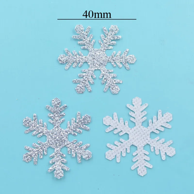 Großhandel 400 Stücke 4 cm Glitter Silber Stoff Schneeflocke Applikation für DIY Weihnachtsfeier Handwerk Baum Zubehör Dekor Patches S88 201127