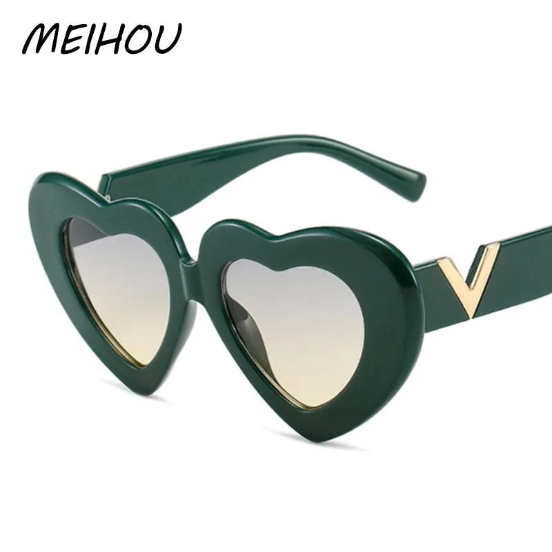 Солнцезащитные очки Love Heart Shaped Женская мода Ретро кошачий глаз Солнцезащитные очки Дизайнерские солнцезащитные очки для путешествий и вечеринок UV4003078