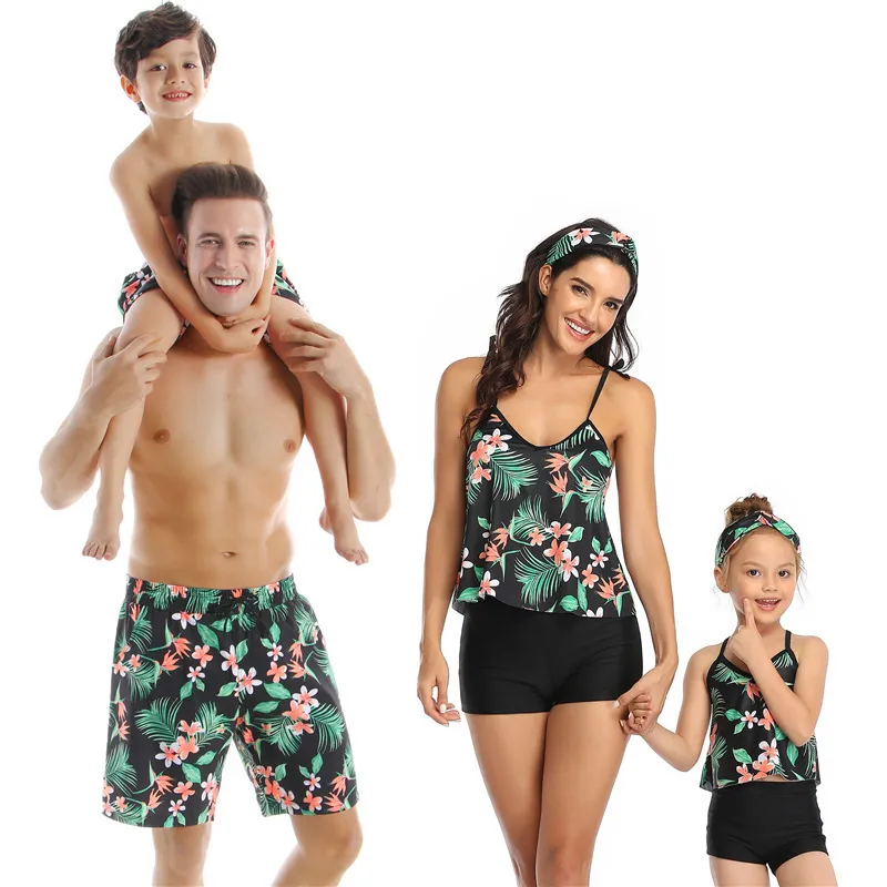 Maillot de bain assorti à la famille Beach Holiday Feuille de gland Maman Fille Papa Fils Maillots de bain Shorts Fille Garçon Hommes Femmes Couples Beahwear LJ201111