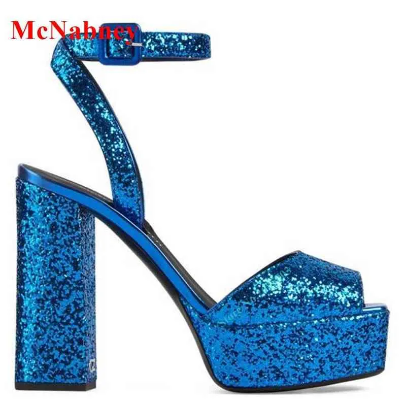 Sandels Platform Peep Toe Crystal Ankle Buckles Sandals Chunky Heel Rivet Women Shoes Solid Sexy Party Dress Summer Design 220303