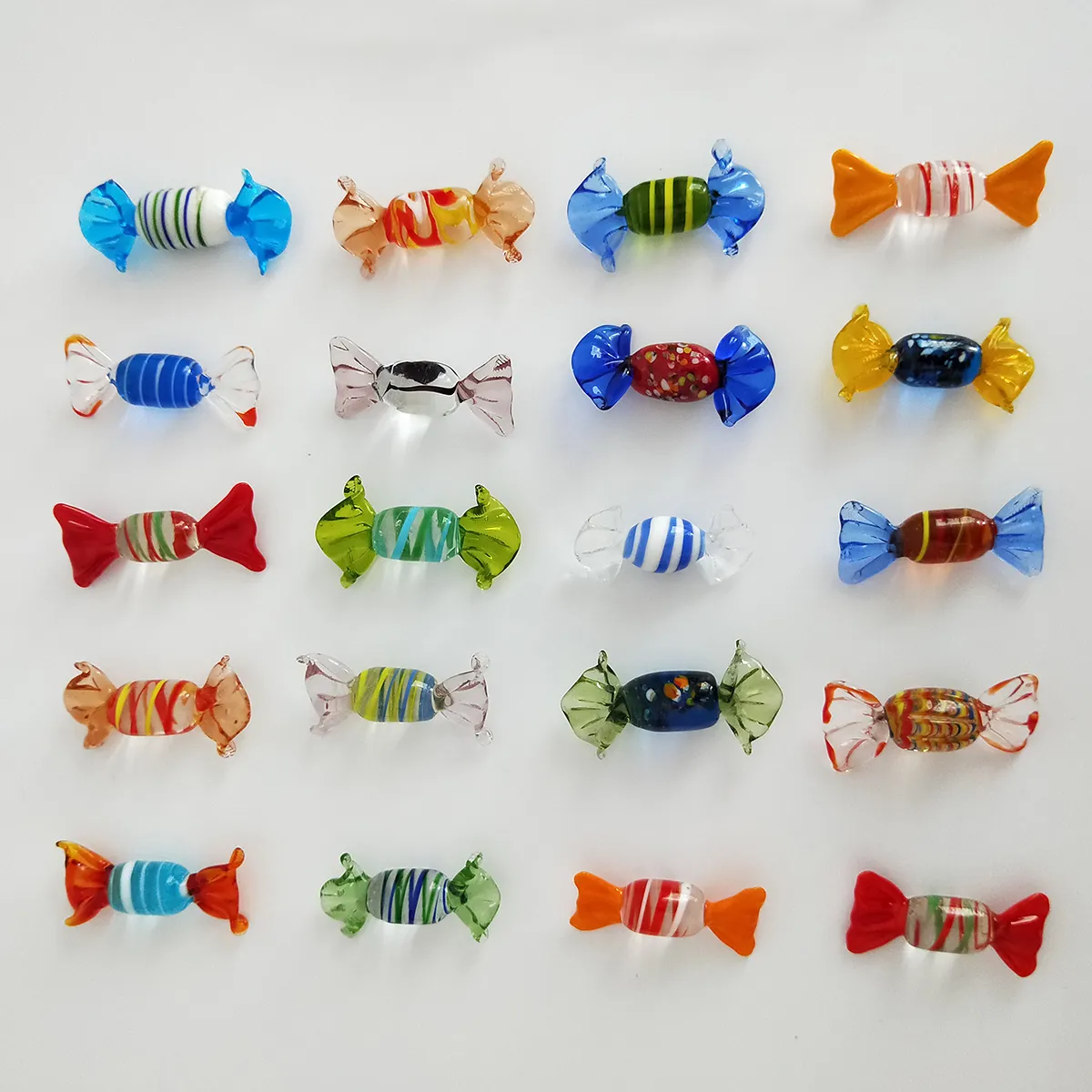 Vintage Murano Glass Sweets Candy / Set Figurines Artisanat Couleurs aléatoires Ornement de Noël Cadeaux pour enfants Décorations de fête 201203