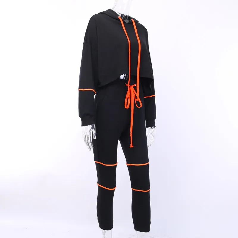 OMSJ Two Piece Set Crop Top à capuche et pantalons Sweatsuits pour femmes Noir Orange Cool Automne Survêtement Femme Tenues de vacances T200630