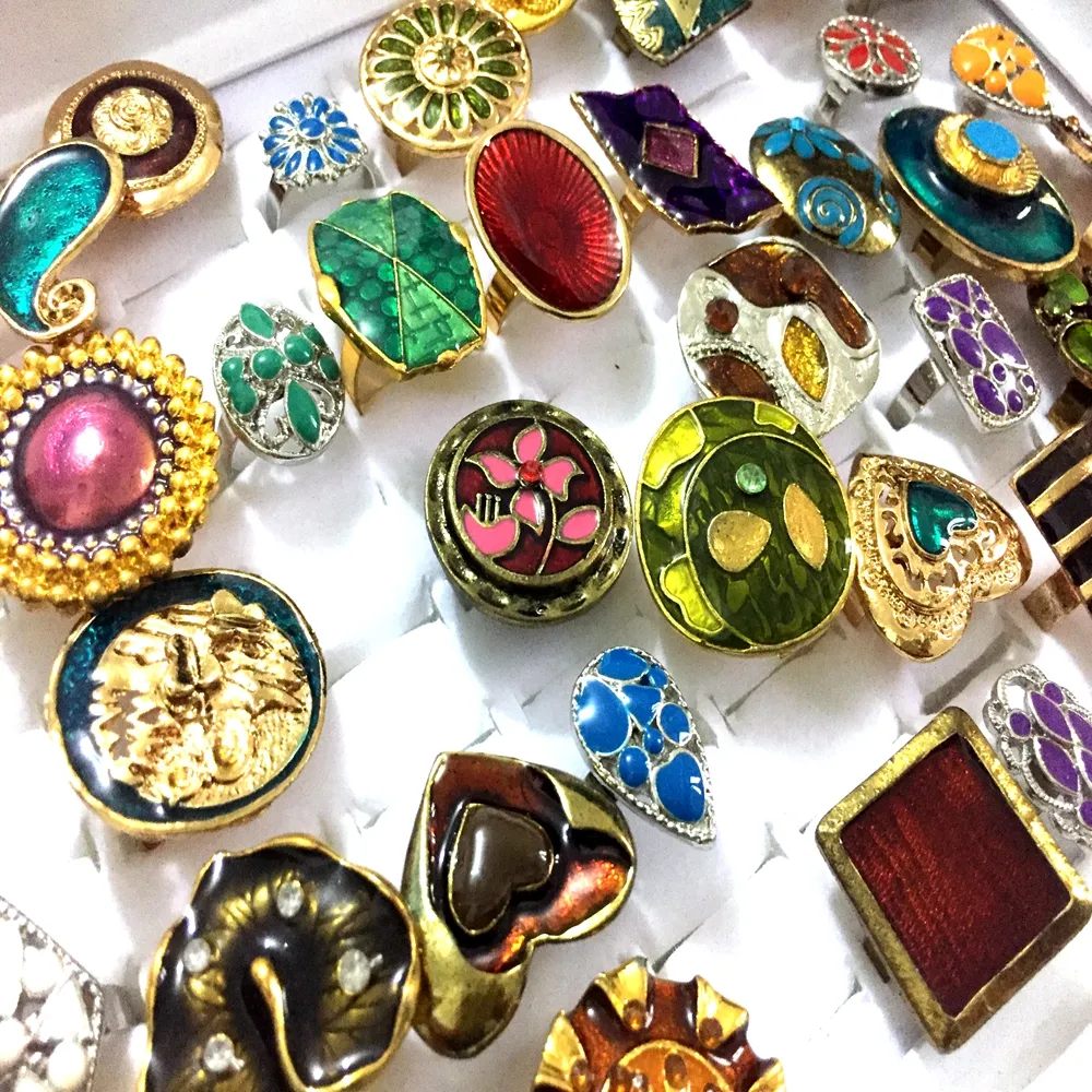 Bulk Vintage Colorful Enamel Alloy Women Rings Open Size Bronze Silver Mix Design Assorted Retro Rings Whole Party 241S