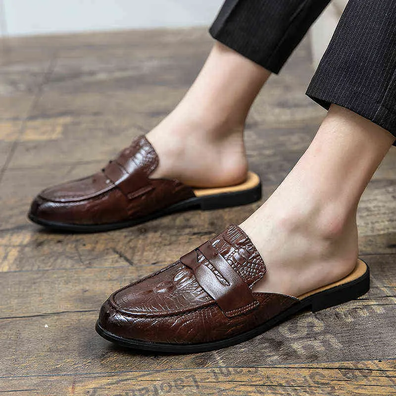 슬리퍼 Zomer Mannen Muilezels 야외 Lederen 캐주얼 Schoenen Ademend Half 슬리퍼 Krokodil Patroon 남자 Half Schoenen Man Penny Loafers 220308