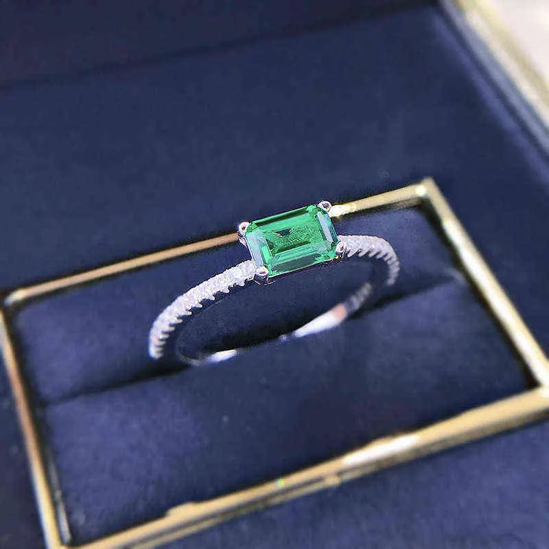 OEVAS 100% 925 Sterling Silver 4 * 6mm Syntetyczne Szmaragdowe Obrączki Ślubne Dla Kobiet Iskrzydlając Engagement Fine Jewelry Prezent 211217
