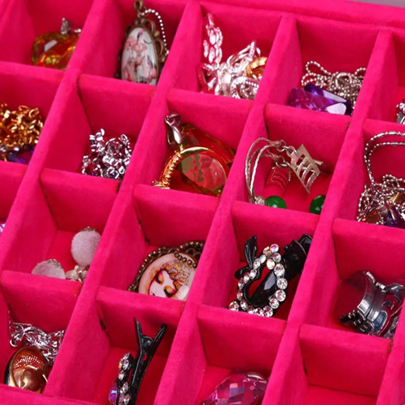 24 grilles Boîtes de bijoux en velours rouge rose noire Anneaux de boucles d'oreilles Colliers de maquillage Étui organisateur de bijoux 2203092383