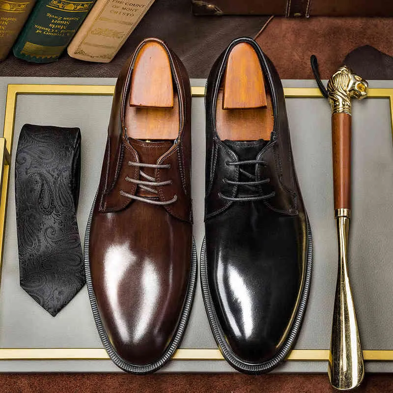 Chaussures habillées Hanmce Man 2 Couleur Fait à la main Derby en cuir véritable pour hommes 220223