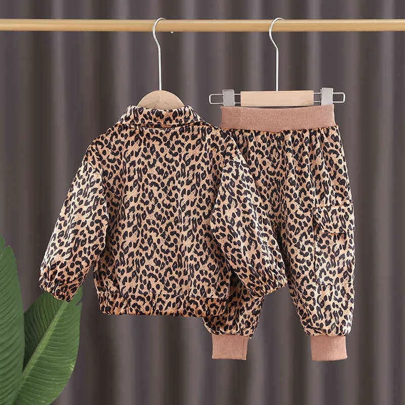 Frühling Herbst Kinder Casual Kleidung Outfit Baby Jungen Mädchen Mode Leopard Jacke T-shirt Hosen 3 teile/satz Kinder Säuglings Trainingsanzug 211224