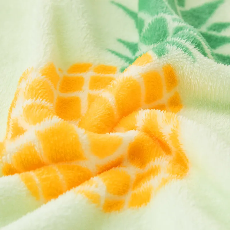 Ananas Couverture de couvre-lit en peluche épaisse de haute qualité 200x230 cm couverture de flanelle super douce haute densité pour le canapé-lit voiture 2011282A