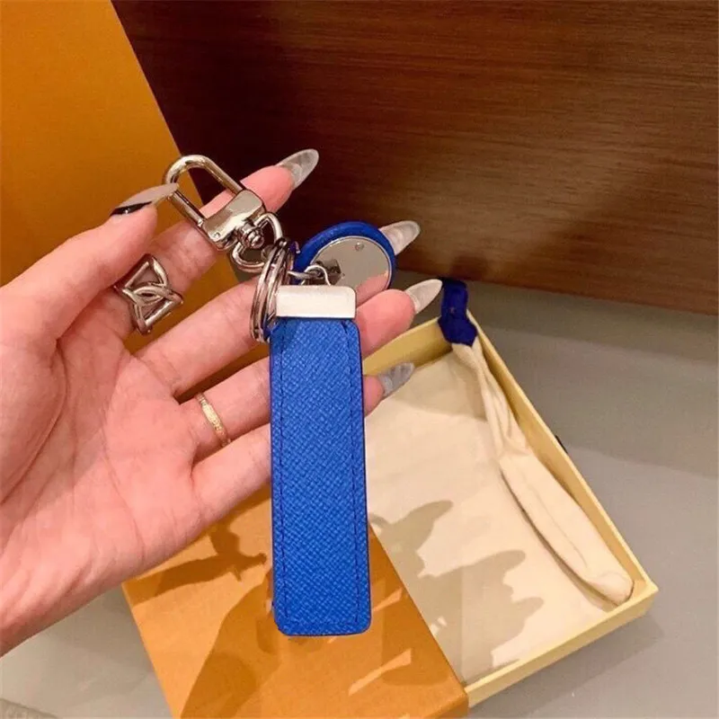 Designer en cuir porte-clés voiture porte-clés boucle mode à la main hommes femmes mousqueton amoureux porte-clés sacs pendentif bleu porte-clés Gif288R