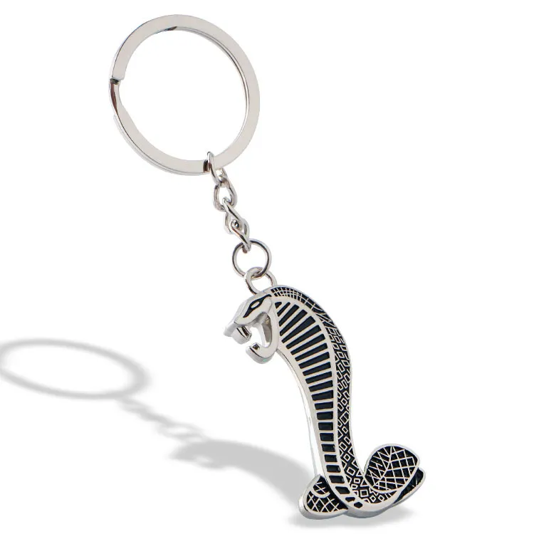 Creativity Metal Cobra Snake Emblem Badge Keychain Key Ring Car Keyring Interior Accessories8736799