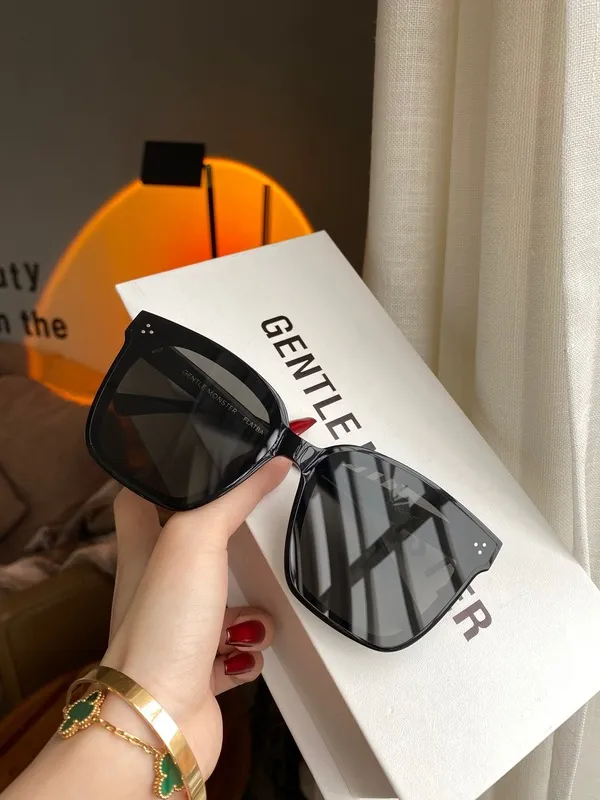 Fashion Women Sunglasses Square GM Brand My Ma Gentle Sunglasses Fashion Women Elegant Frame Sun Glasses 220301