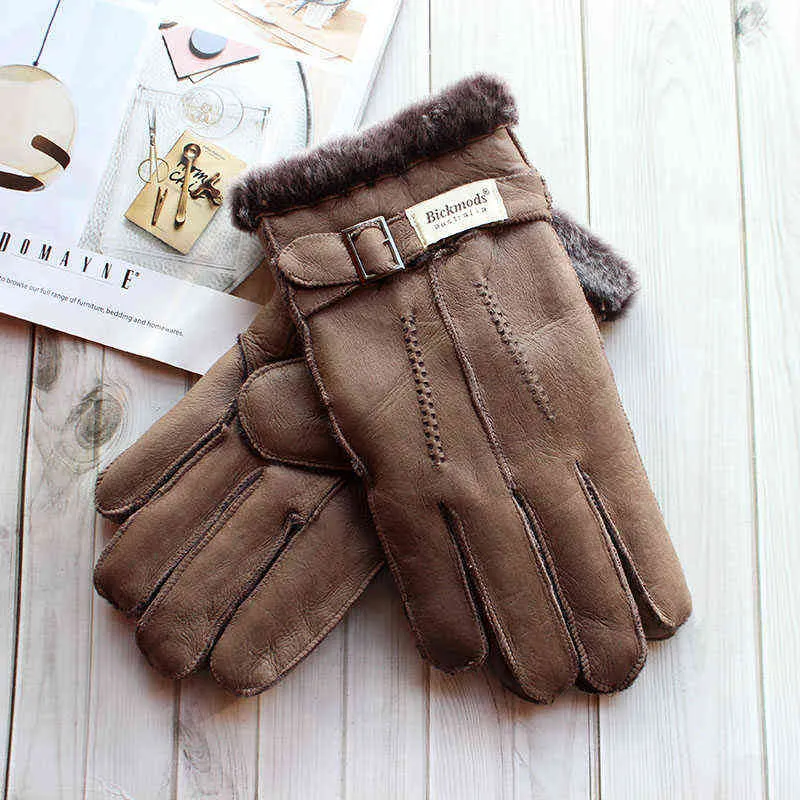 Sheepskin Fur Gloves Men's Thick Winter Warm Large Size Outdoor Windproof Cold Hand Stitching Sewn Leather Finger Gloves 21122629