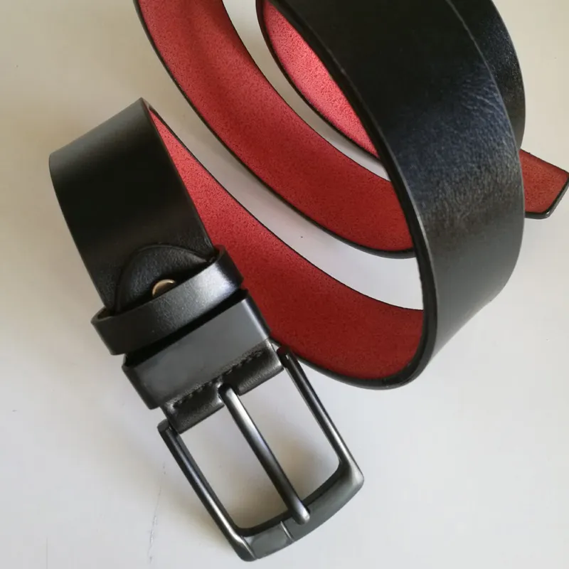 Ceintures pour hommes nouvelle célèbre ceinture en peau de vache boucle d'aiguille lisse femmes ceintures de créateur en cuir de qualité supérieure pour Men233P