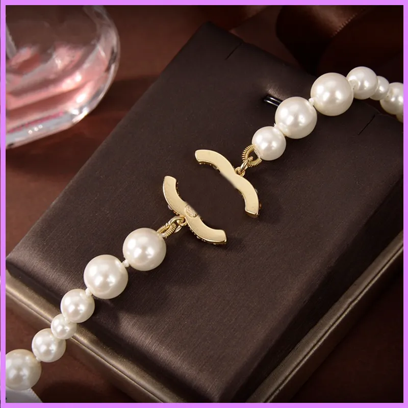 Pearl New Necklace Ladies Gold Fashion Necklaces Designers Jewelry Womens Party Chains Necklace With Diamonds Accessories NICE D221192F