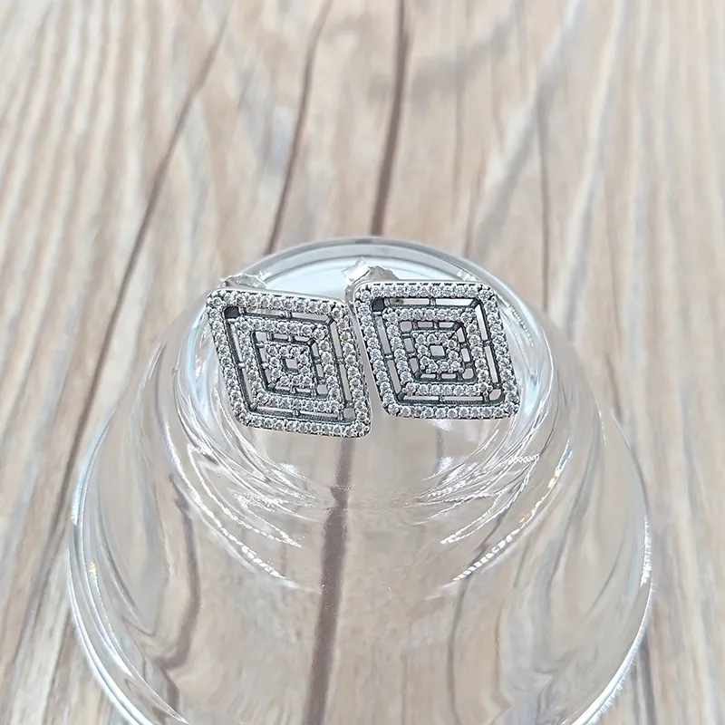 Authentische 100 % 925 Sterling Silber Pandora Geometrische Linien klare CZ-Ohrstecker mit klarem CZ, passend für europäische 296208CZ