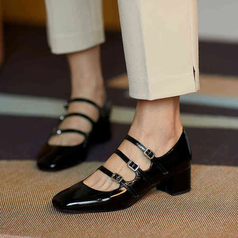 Klänning skor zapatos de charol con tres hebillas para mujer calzado de tacones medianos tallas grandes 42 8244n 220309