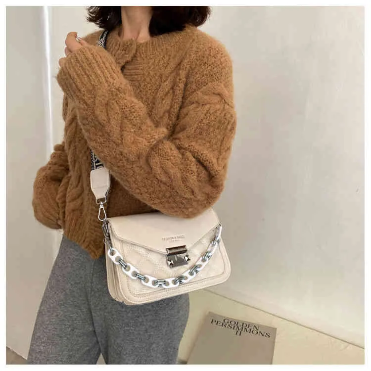 50% Off Coupon Code High quality bag women's new fashion versatile One Shoulder Messenger Bag retro Hong Kong Style broadband chain small square