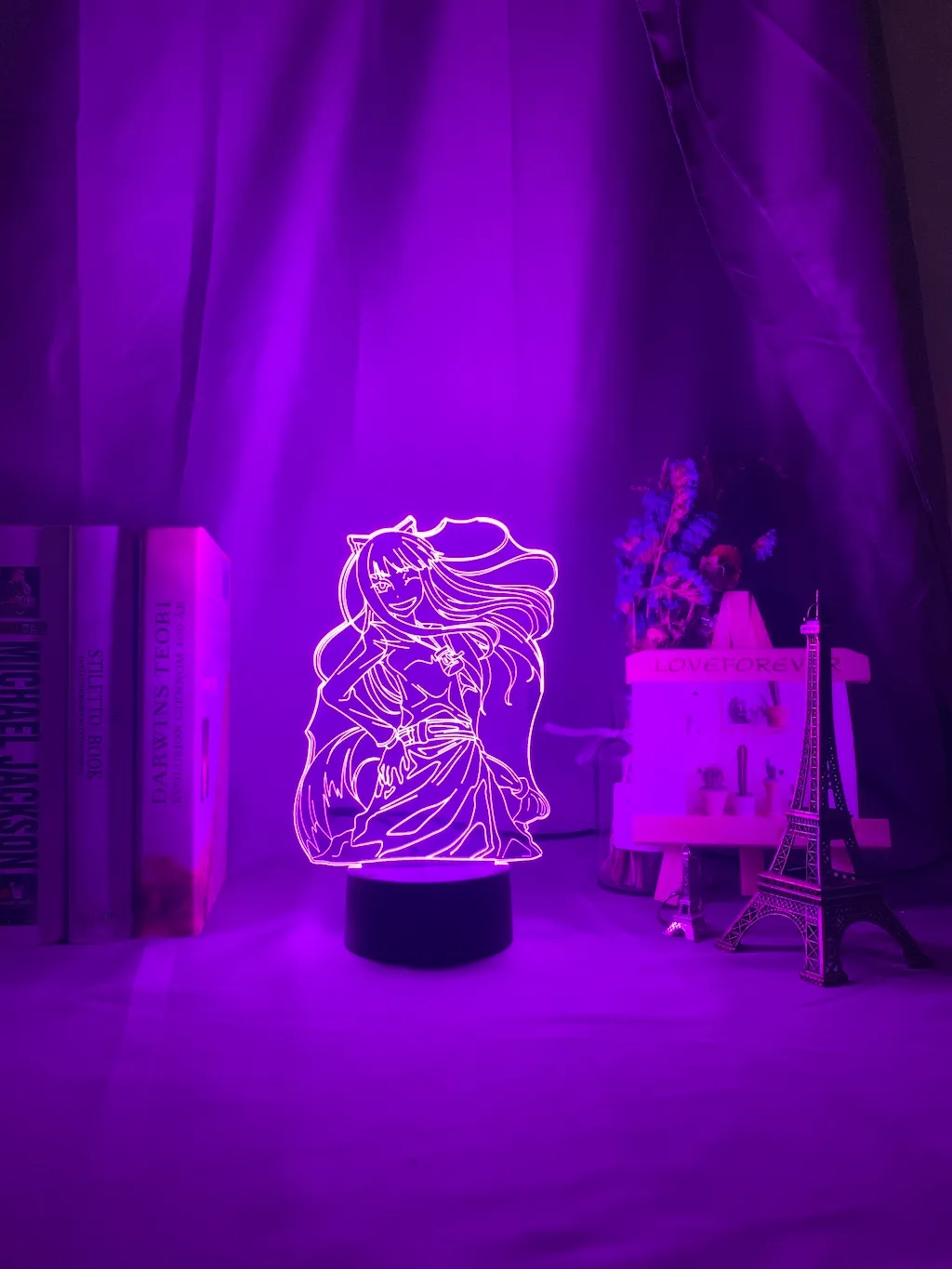 3D лампа Полезная лиса Senko San Figure Nightlight Изменение USB Battery Light для девочек Decor Light Holo C1003070447