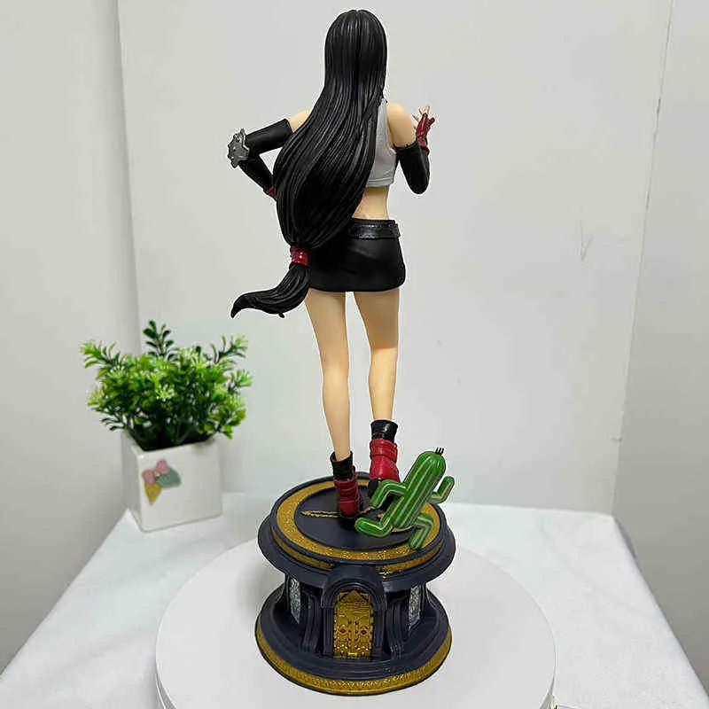 30 cm Final Fantasy VII Tifa Anime Figure Tifa Lockhart Pvc Action Figure Dorosły Zbiór Model Doll Toys AA2203119707126