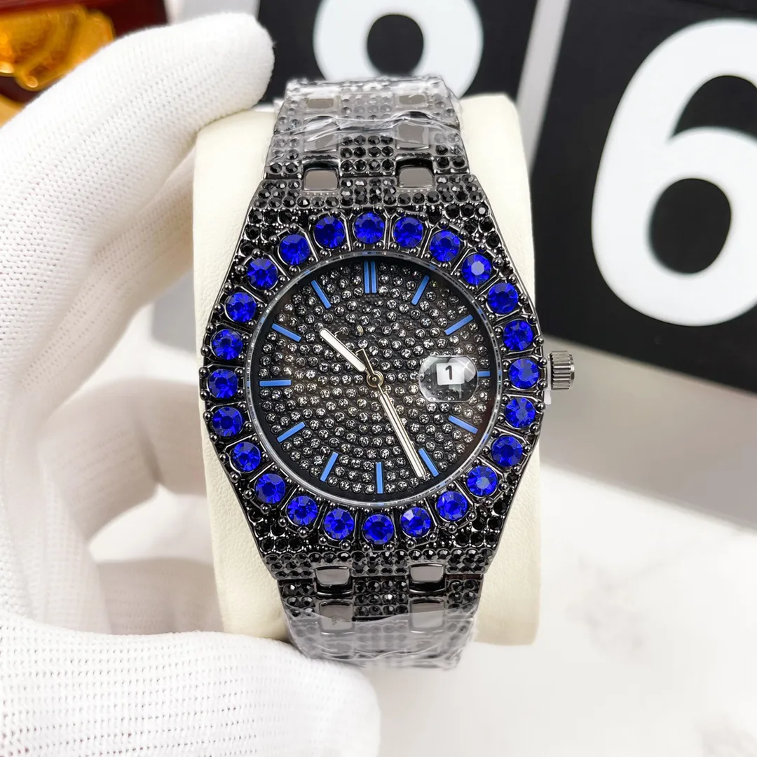 Full Diamond Mens Watches Fashion Design Iced Out Quartz Movement Watch for Men Colorful Stone Splash Waterproof Shinny Under Ligh278V