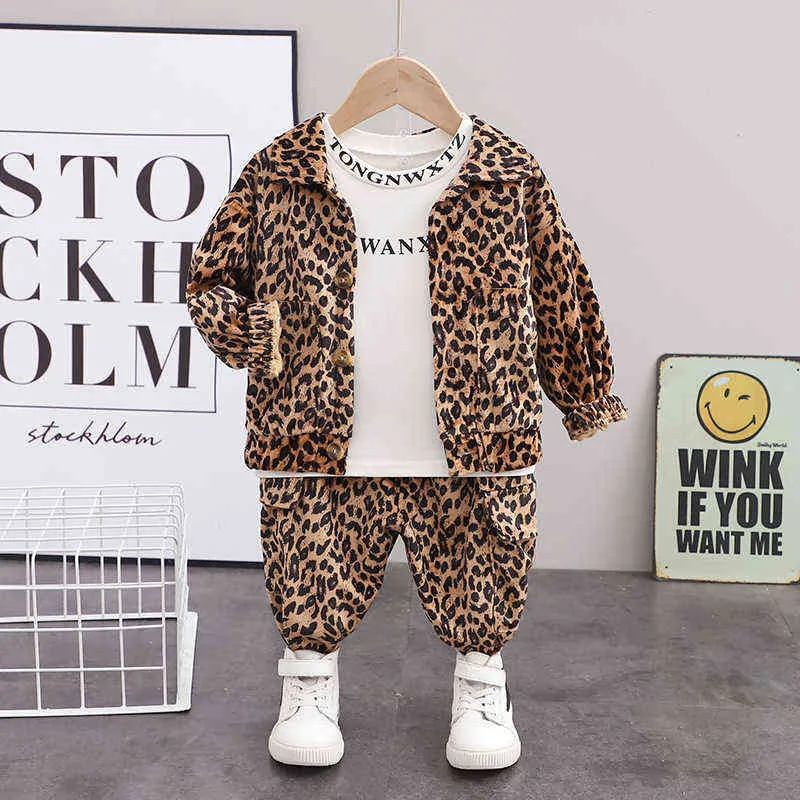 Frühling Herbst Kinder Casual Kleidung Outfit Baby Jungen Mädchen Mode Leopard Jacke T-shirt Hosen 3 teile/satz Kinder Säuglings Trainingsanzug 211224