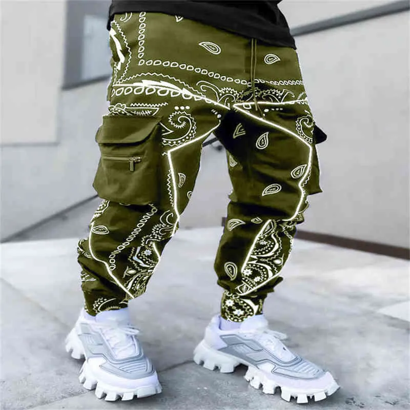 2021 style européen et américain imprimé à chaud fleur de cajou sports décontractés hip hop pantalon hommes lâche haute rue multi-sac cargo H1223