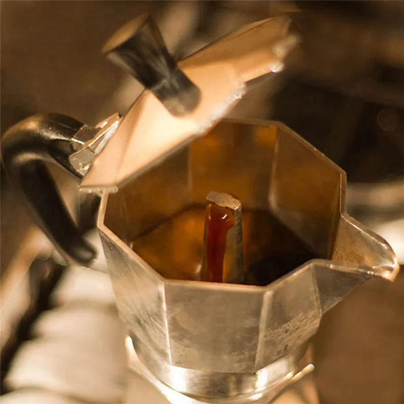 Italienische Top-Espresso-Perkolator, 1 Tasse, 3 Tassen, 6 Tassen, 9 Tassen, 12 Tassen, Herd-Kaffeemaschine, achteckig, für den Haushalt, Aluminium, Cafeteira C1030283C