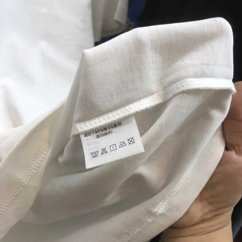 Camisetas para hombres Ader Fashion Brand Manga corta Camiseta para hombres y mujeres 2021 Nuevo algodón blanco Verano Bloque de construcción coreano Oso flocado suelto