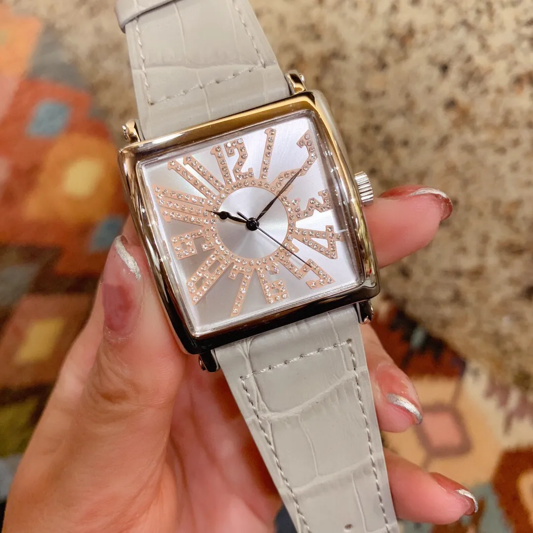marque classique En Acier Inoxydable Quartz Montre-Bracelet de mode Femmes Géométrique carré montre dames Strass Nombre horloge 36mm