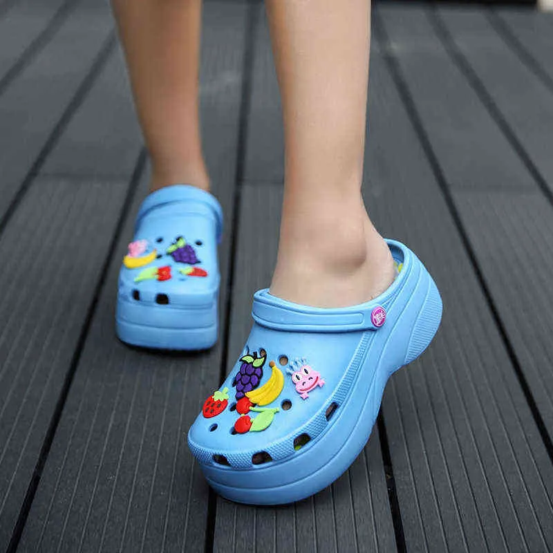 Sandalen zomer vrouwen klompen platform tuin cartoon fruit slippers slip op voor meisje strand schoenen mode-dia's openlucht 220121