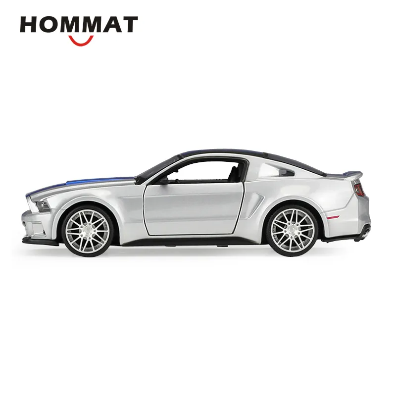 Hommat Simulation Maisto 1:24 Skala 2014 Forda Mustang Street Racer Stop Model Samochód Diecast Toy Pojazdy samochodowe Model Kolekcjonerski X0102