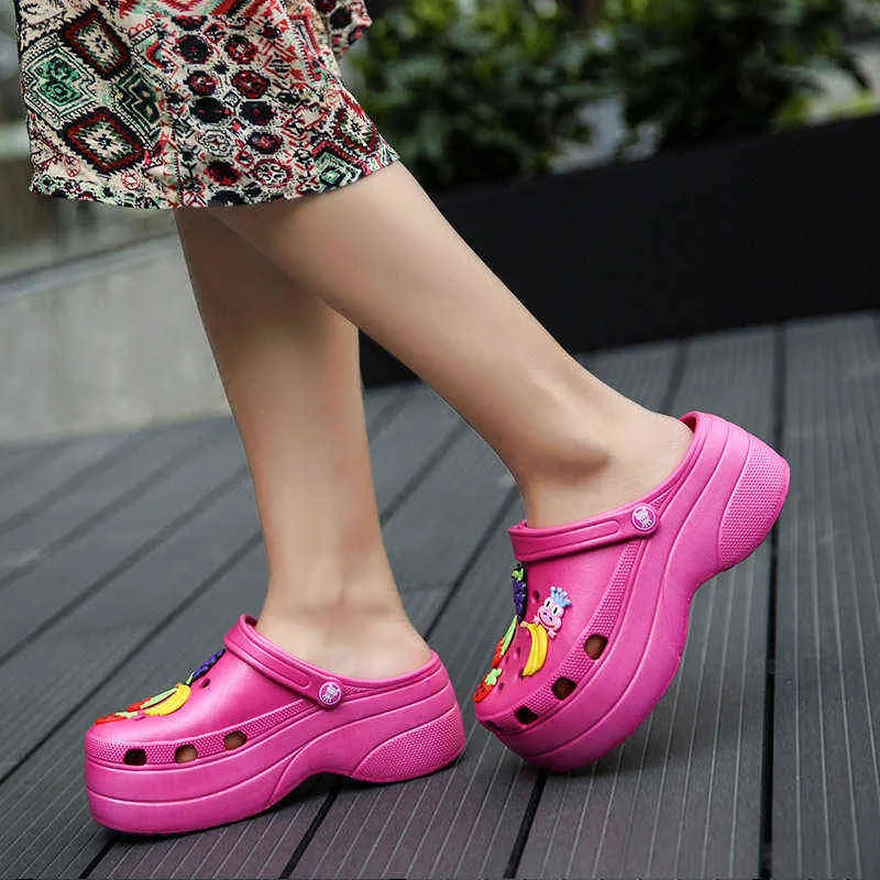 Sandalen zomer vrouwen klompen platform tuin cartoon fruit slippers slip op voor meisje strand schoenen mode-dia's openlucht 220121