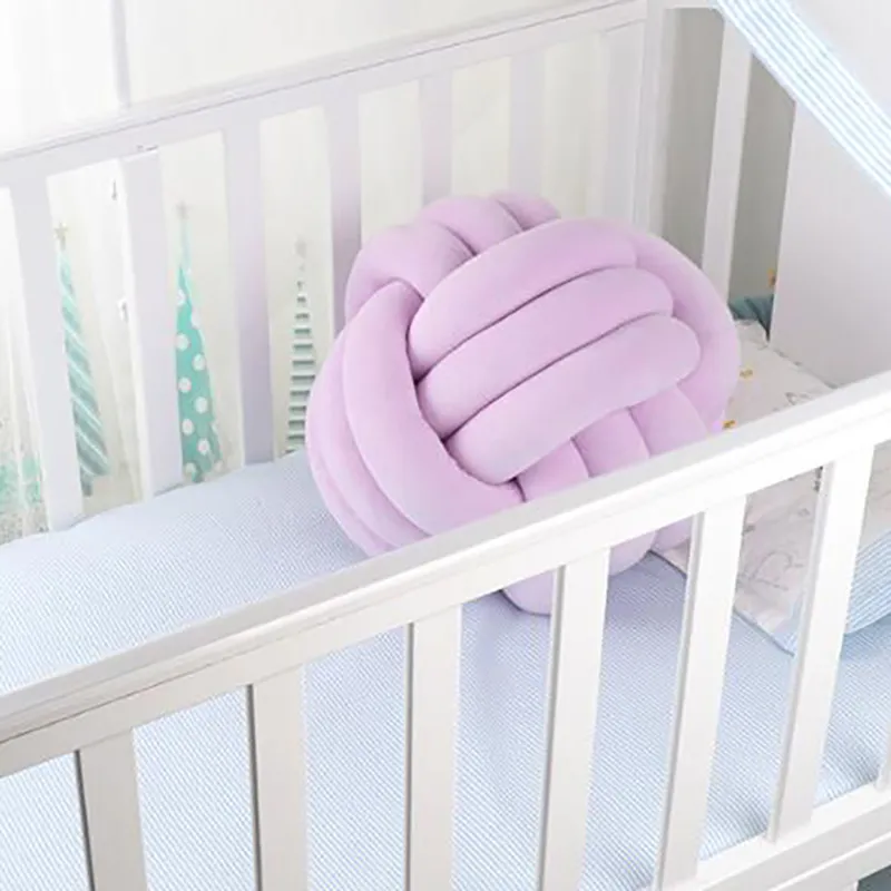 Baby knot pillow Crib Pillows Weaving cuddle pillows Bed room decoration Round shape pillows for children bedclothes LJ201209