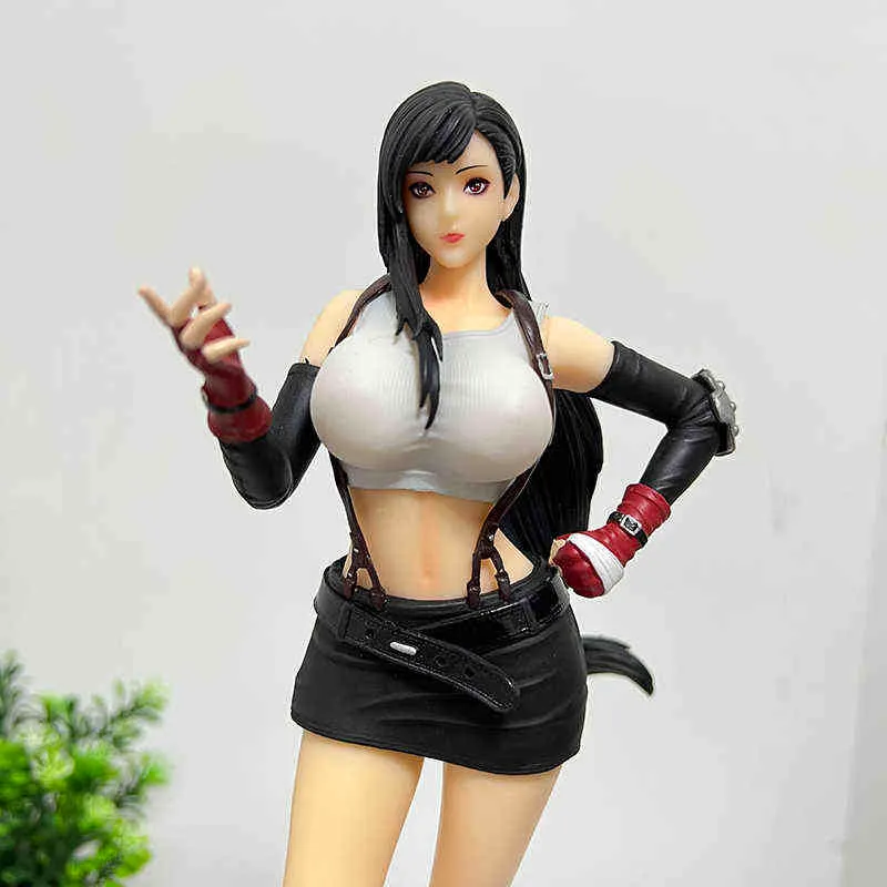 30 cm Final Fantasy VII TIFA Figura anime Tifa Lockhart Pvc Action Figure adulti Collezione Modello Toys Bambola AA2203112591733