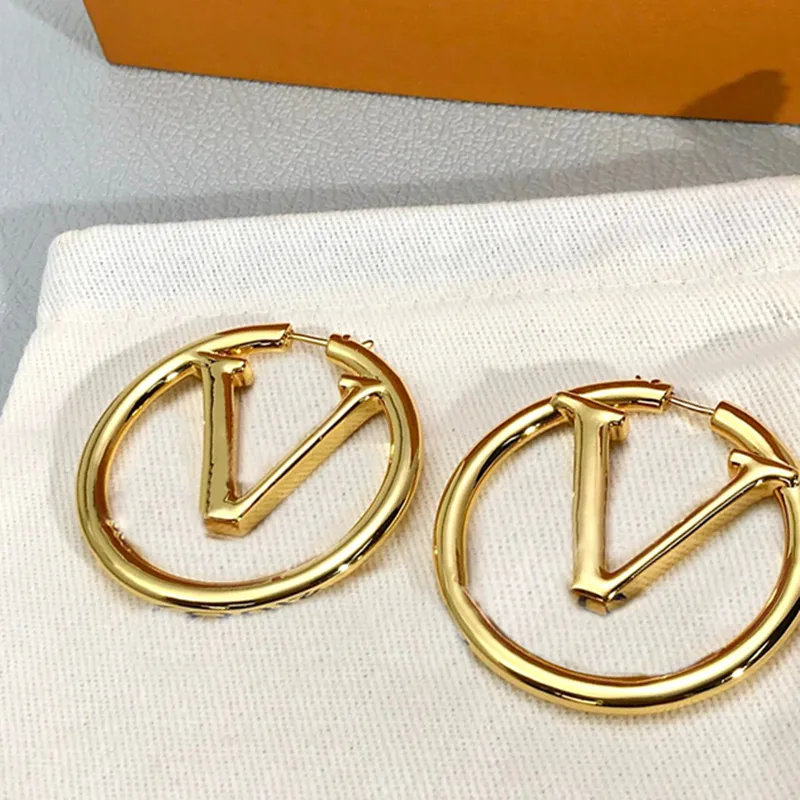 Designer Pendant Earrings Big Circle For Women Earring Luxurys Designers Letter V Stud Earrings Gift D2112217Z