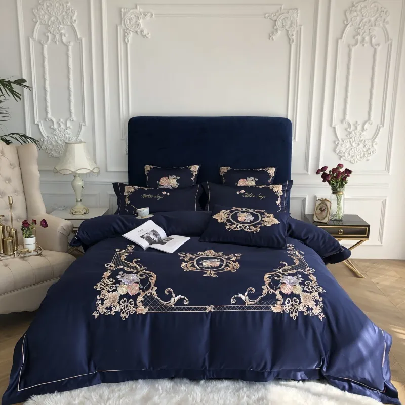 King Queen Size Housse de couette Plat Drap-housse ensemble Gris Blanc Chic Broderie Luxe Faux Soie Coton Ensembles de Literie 201264z