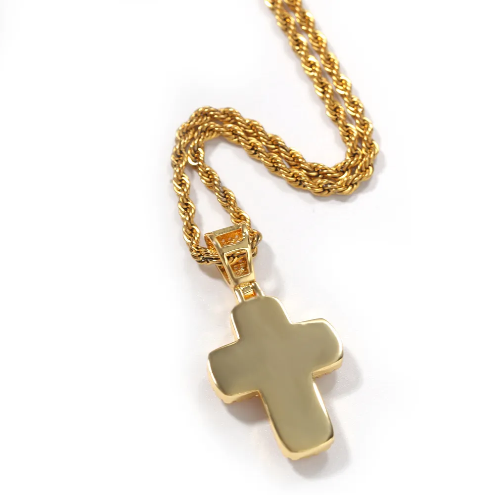 Mens Hip Hop Cross CZ Stone Bling ised ut hängande halsbandsmycken Gold Slver Green Diamond Statement Halsband Gift2633
