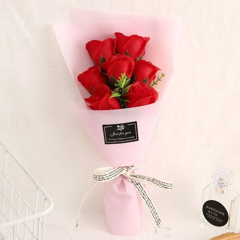 Creatieve 7 kleine boeketten van rozenbloem simulatie zeepbloem voor bruiloft Valentijnsdag Moederdag Lerarendag Cadeau Decoratieve bloemen
