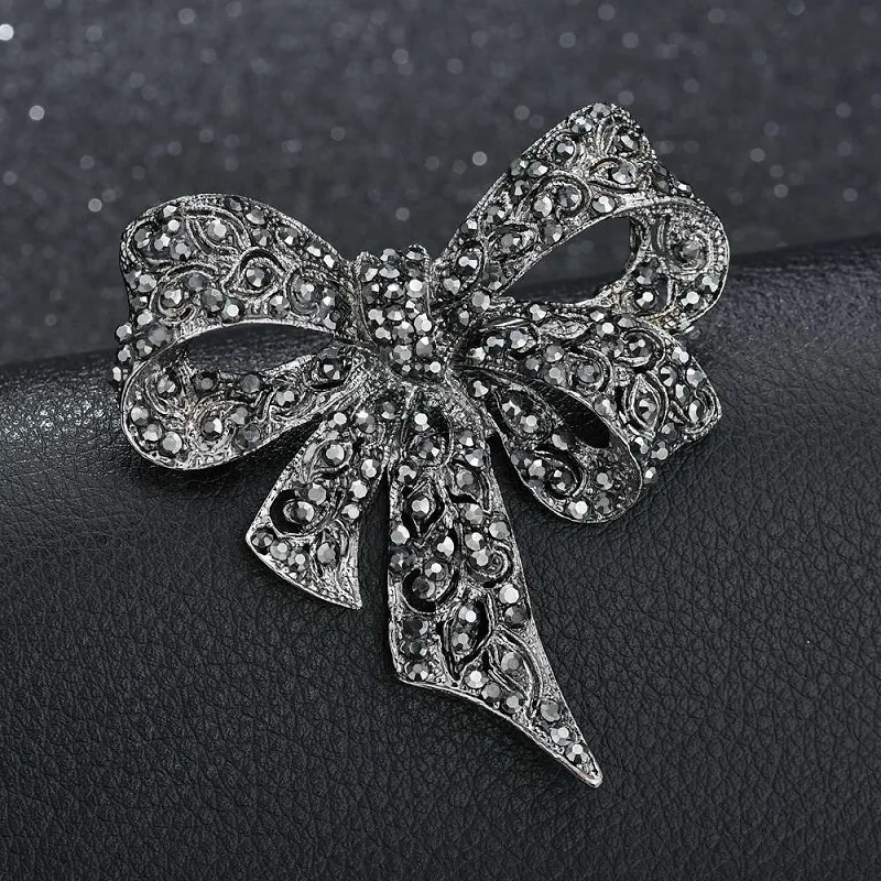 Broches à nœud papillon en cristal strass pour femmes, grande broche à nœud papillon, bijoux Vintage à la mode, accessoires d'hiver, cadeau de noël