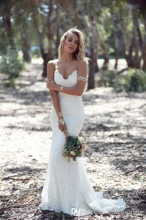 2019 Country Sexy Backless Trumpet Wedding Dresses Spaghetti Strap Full Lace Wedding Dress Cheap Mermaid Sweep Open Back BOHO Bridal Dress