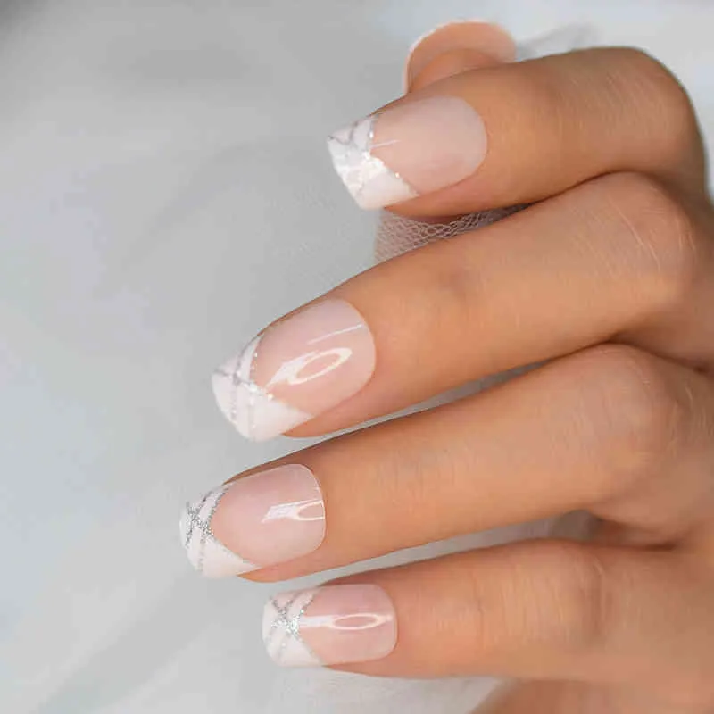 Valse nagels naakt natuurlijke Franse nagel nep spijkers korte lengte ontworpen valse pers op wit zilver glittertips 220225