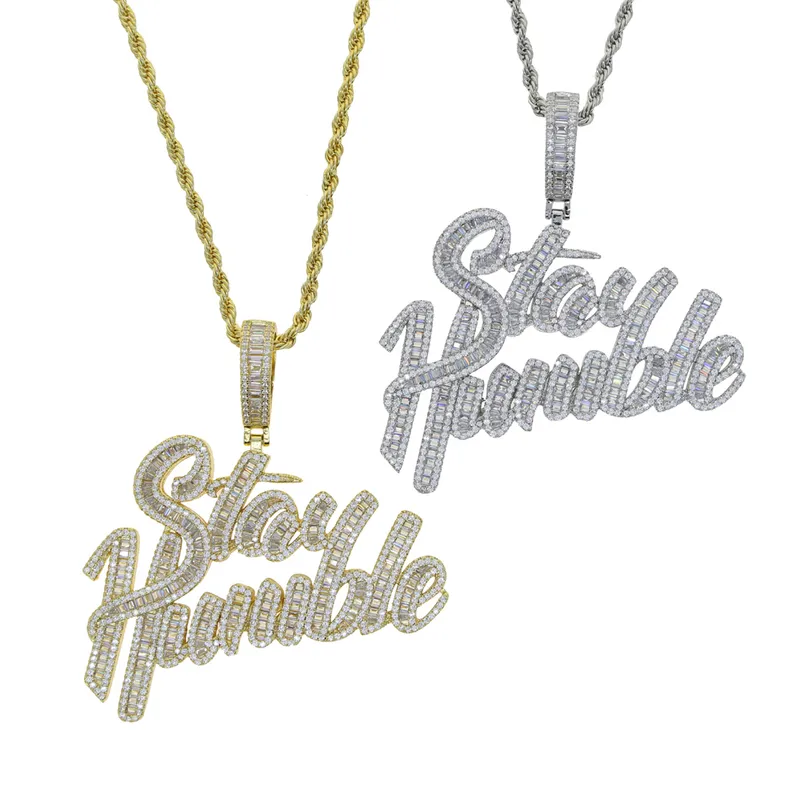 Iced Out Bling Full CZ Zircon CZ Lettre Stay Humble Pendentif Collier Or Argent Couleur Lettres Charme Hommes Mode Hiphop Bijoux 220212