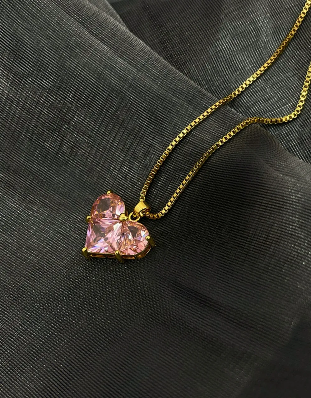 2022 New Pink Diamond Love Zircon Netclace Women's Women Simple Design Trend Vervent Jewelry Jewelry Chain152d