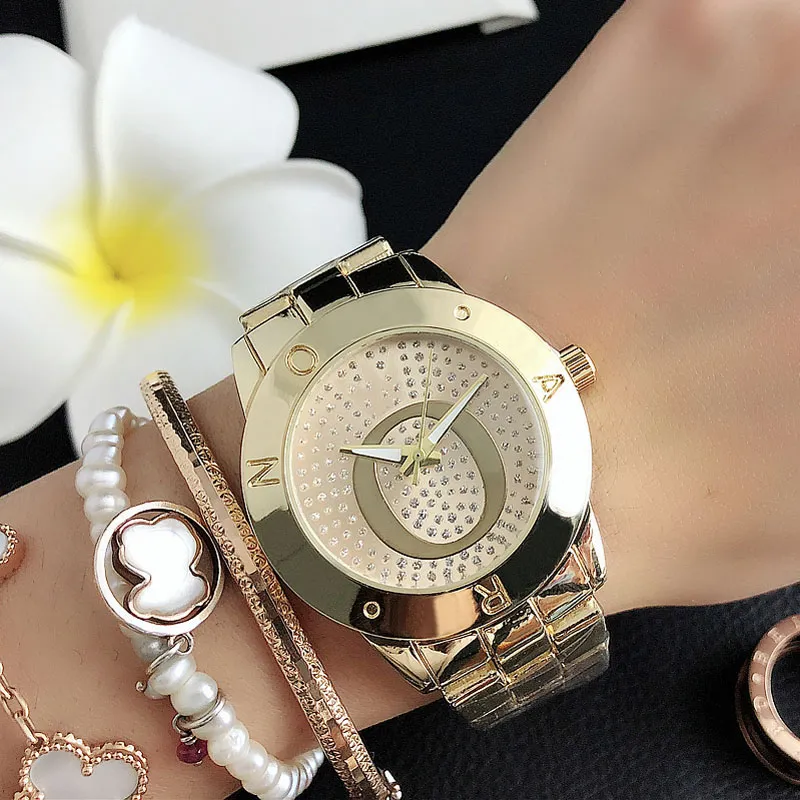 Masowa marka zegarek dla kobiet dziewczyna Crystal Big Letters Style Metal Steel Band kwarcowy zegarek P73252I